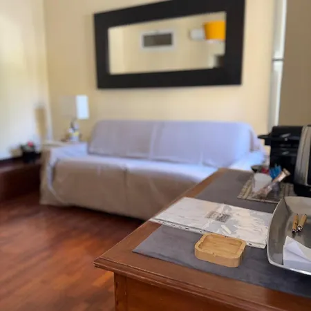 Vacation In Borgo Pio-near San Pietro *