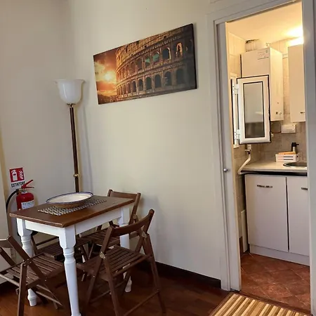 Vacation In Borgo Pio-near San Pietro Appartement